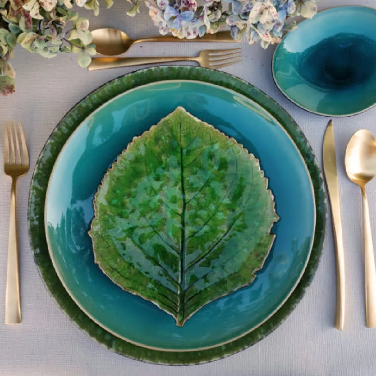 Hortensiablad - Costa Nova - Riviera - bord 22cm - Hydrangea